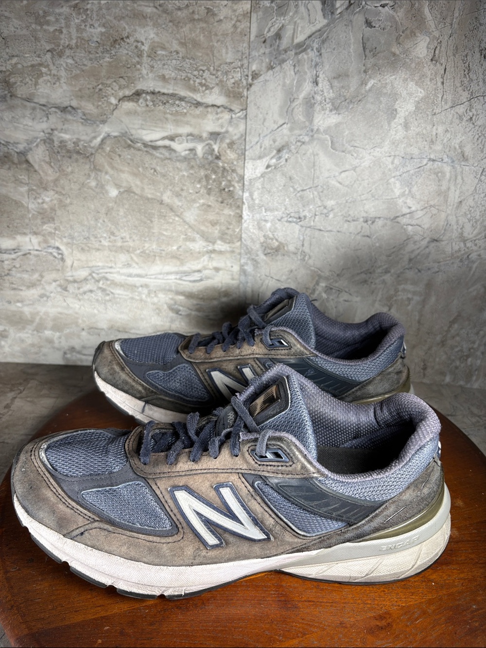 New Balance 990v5 Men’s Size 10.5 Blue Athletic Shoes
